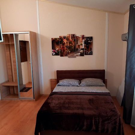 Studio Apartments In Center Mini 5 Поверх Без Ліфту ايفانو - فرانكيفسك المظهر الخارجي الصورة