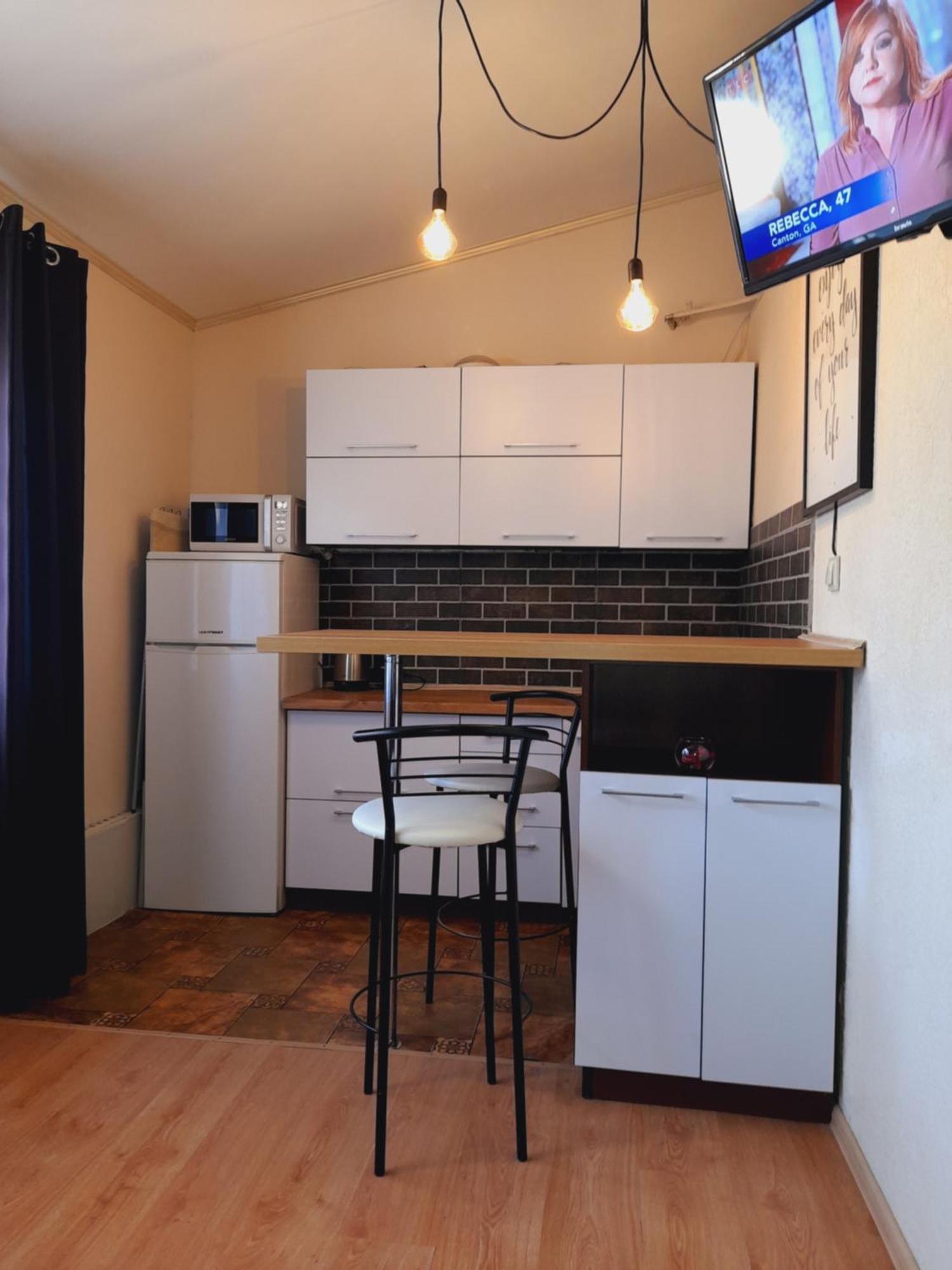 Studio Apartments In Center Mini 5 Поверх Без Ліфту ايفانو - فرانكيفسك الغرفة الصورة